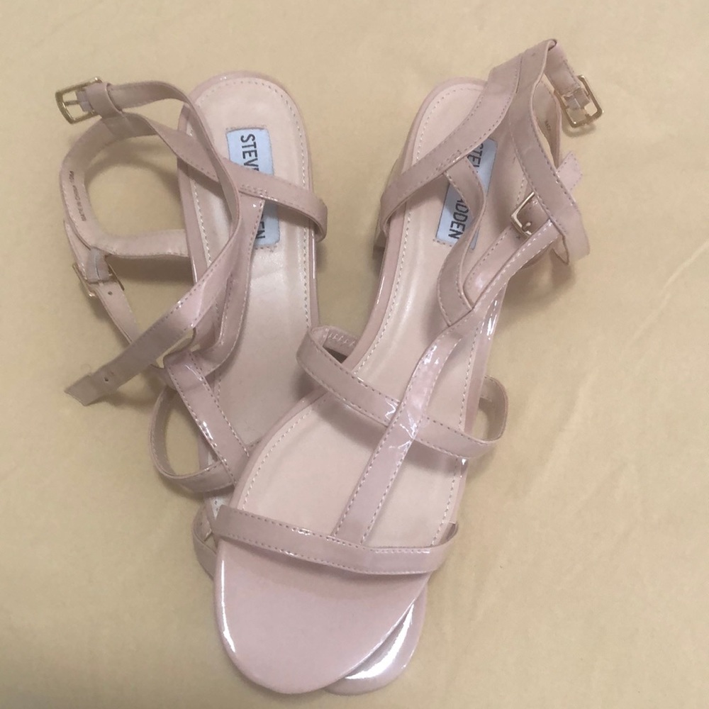 Strapped sandals - Picture 4 of 4